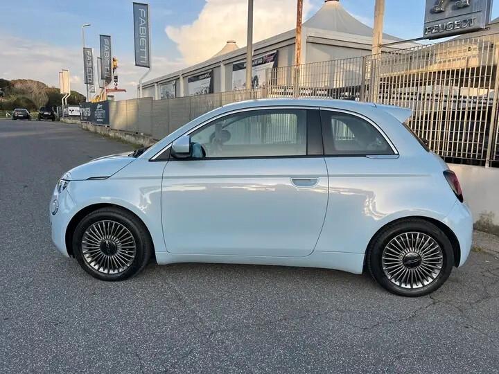 Fiat 500 500e Berlina 42 kWh Icon