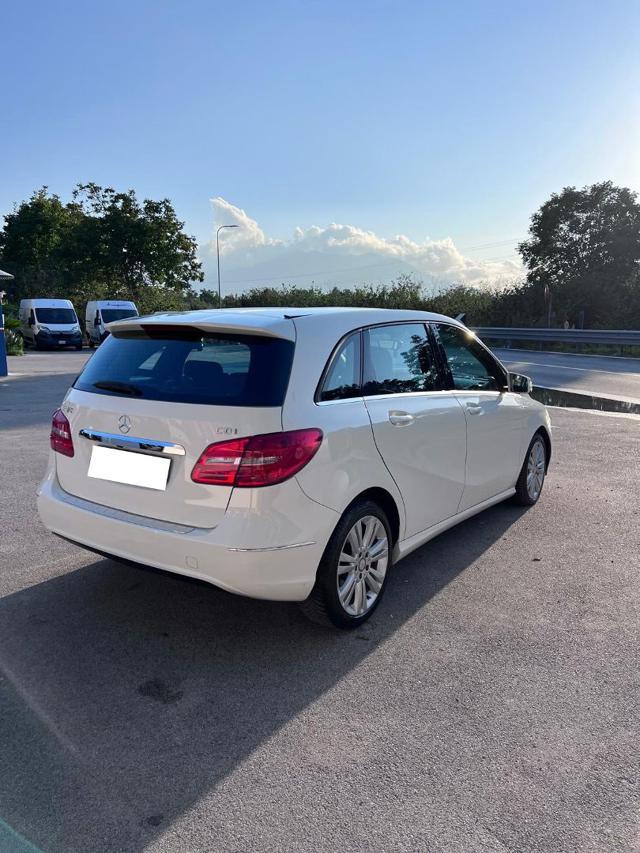 MERCEDES-BENZ B 180 CDI BlueEFFICIENCY Premium