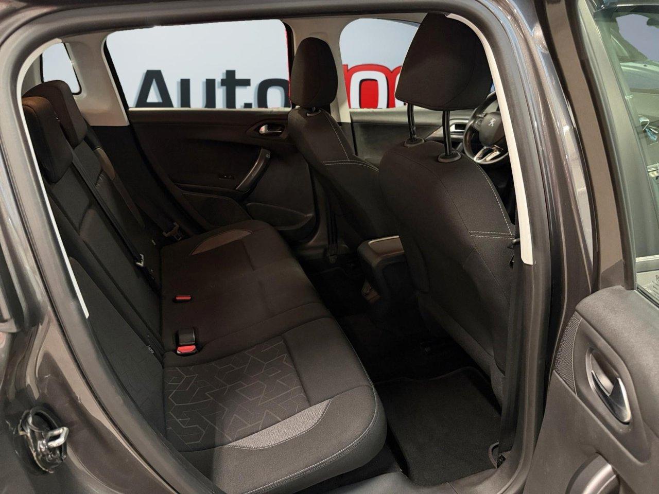 Peugeot 2008 2008 1.2 puretech Active s&s 82cv my18