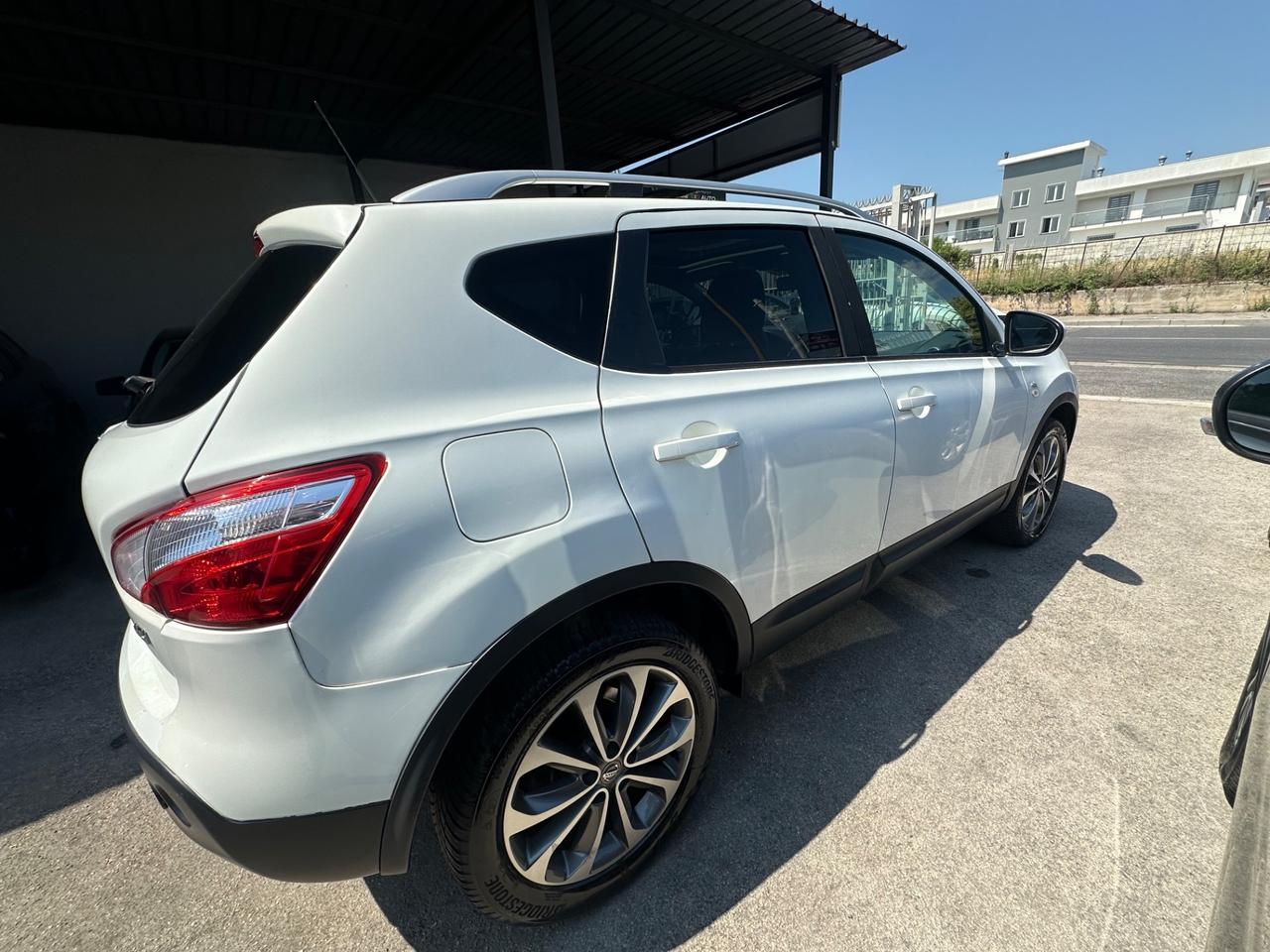 Nissan Qashqai 2.0 dCi DPF n-tec