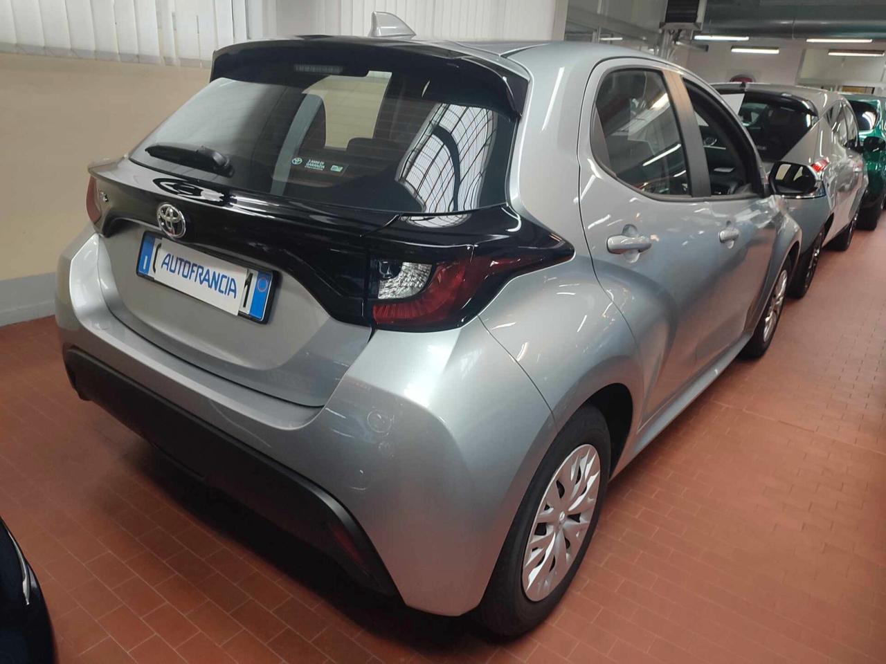 Toyota Yaris 1.0 5 porte Active