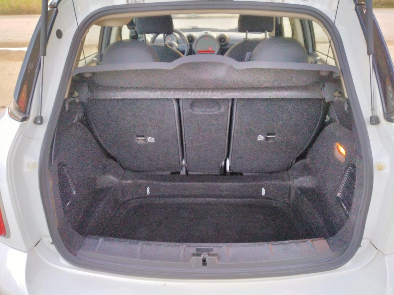 Mini Cooper D Countryman 1.6