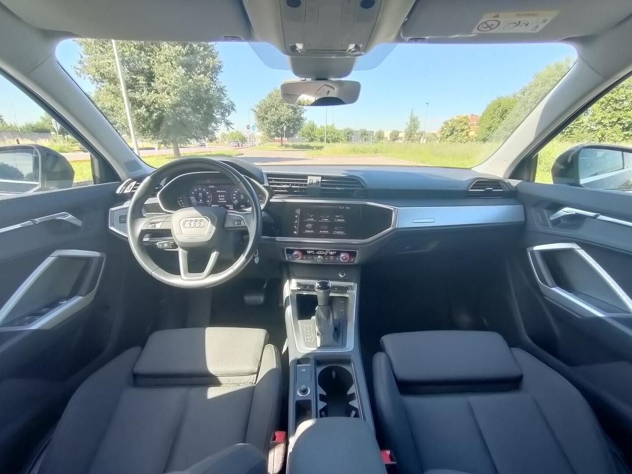 AUDI Q3 Sportback 35 1.5 tfsi mhev S line Edition