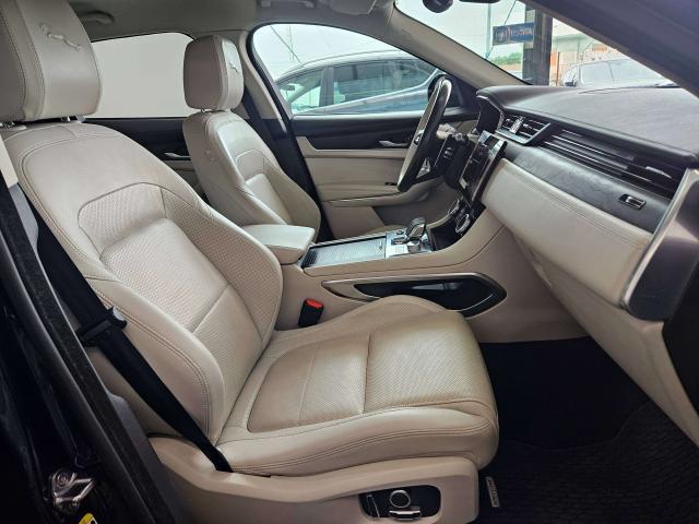 Jaguar F-Pace 2.0d i4 mhev R-Dynamic SE Greystone awd 204cv auto