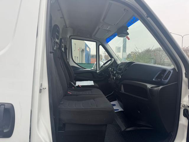 IVECO Daily 35 2.3 140CV Furgone