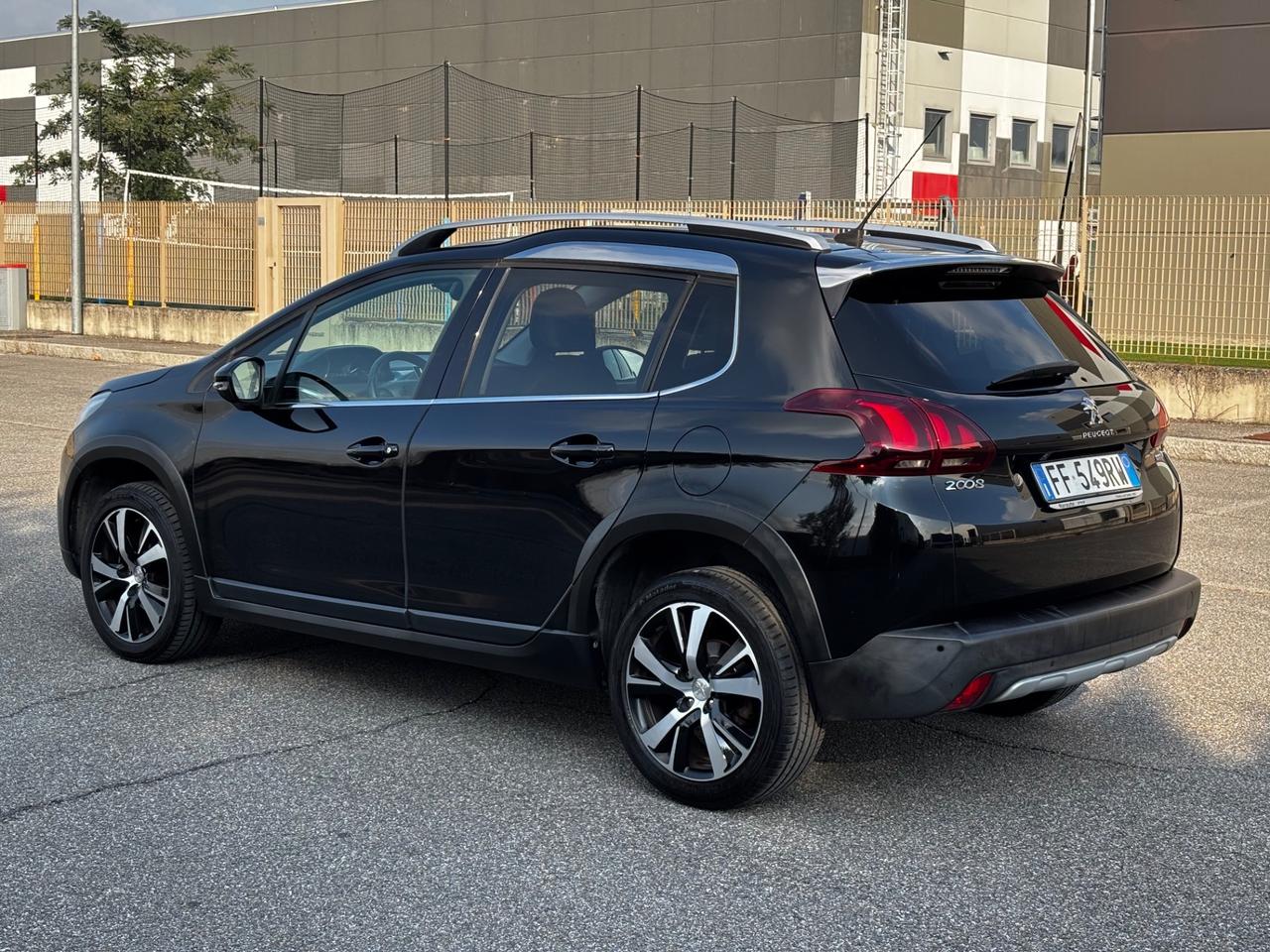 Peugeot 2008 BlueHDi 120CV, UNI PRO, GARANZIA