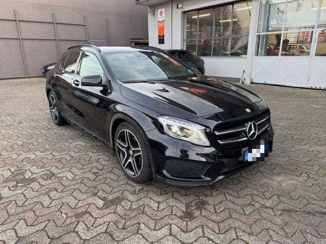 MERCEDES-BENZ GLA 200 d Automatic Premium AMG