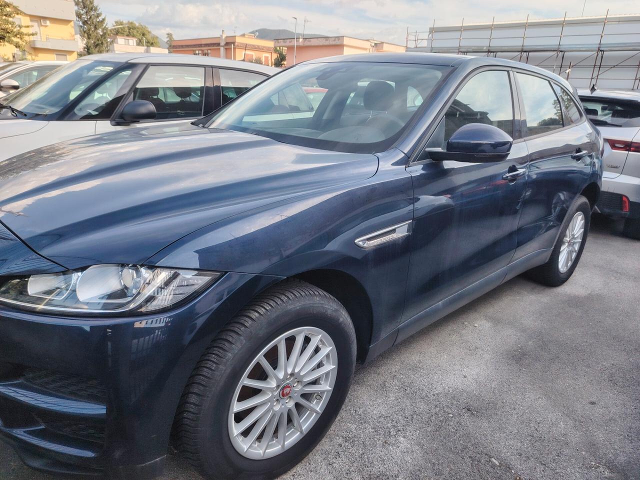 Jaguar F-Pace 2.0 D 240 CV AWD aut. Pure