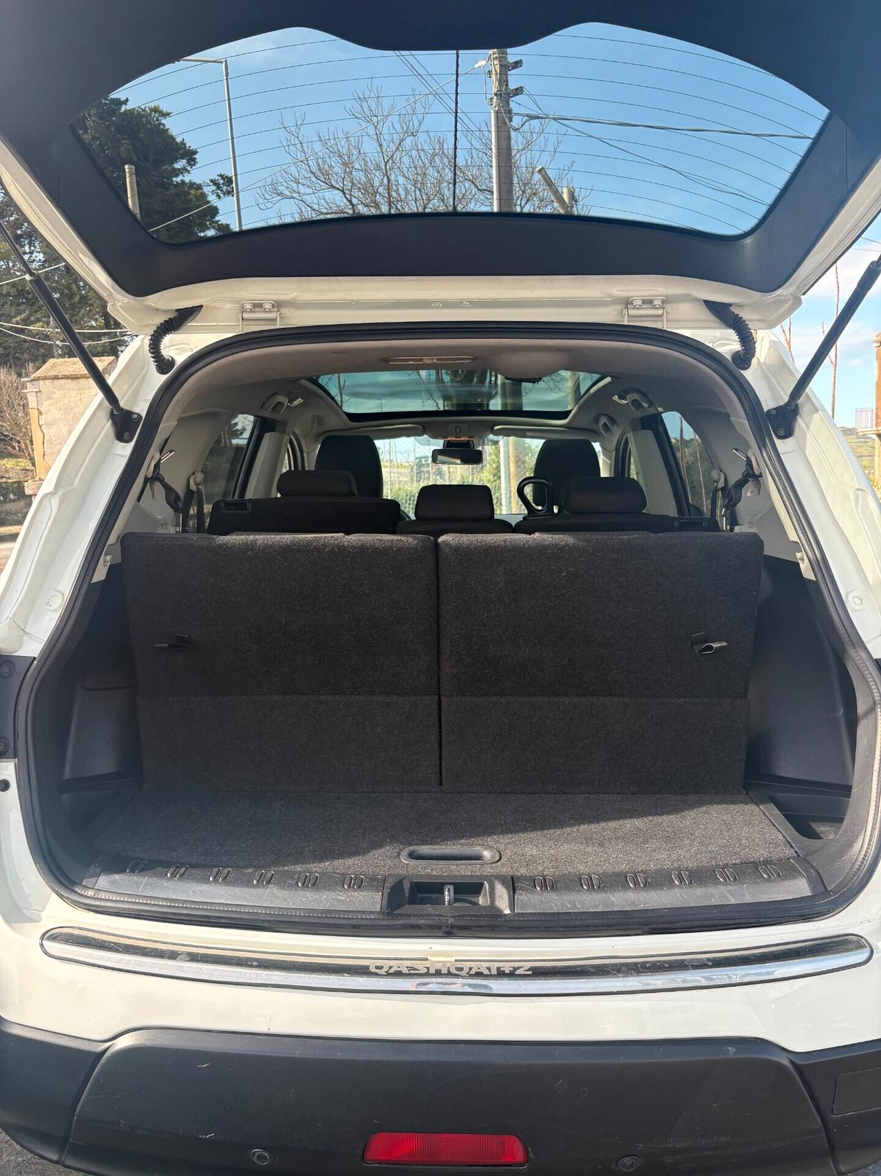 Nissan Qashqai N-TEC (7 POSTI) 2.0 dCi