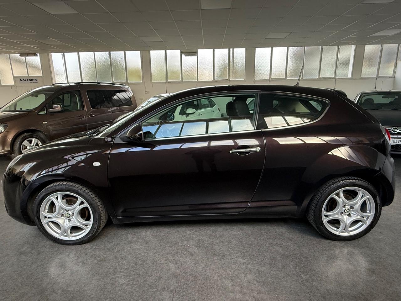 Alfa Romeo MiTo 1.3 JTDm 85 CV S&S Distinctive ok neopatentati