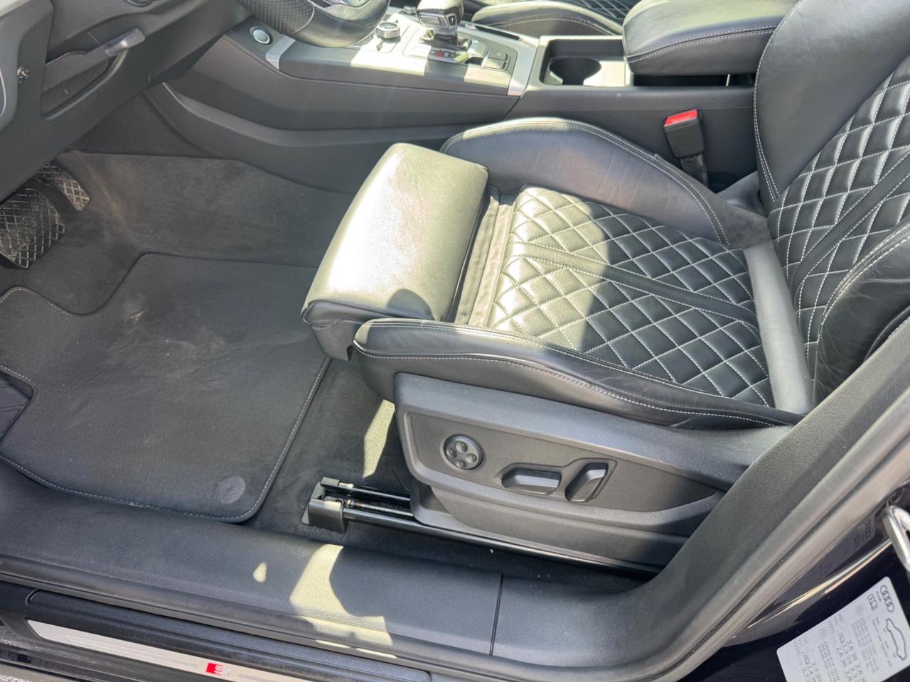 Audi Q5 55 TFSI e quattro S tronic S LINE IVA ESPOSTA