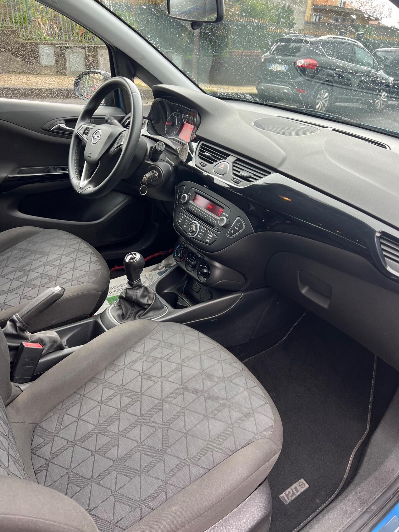 Opel Corsa 1.2 5 porte Advance