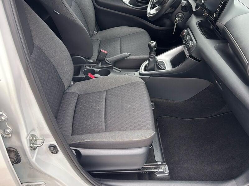 Toyota Yaris Yaris 1.0 5 porte Active