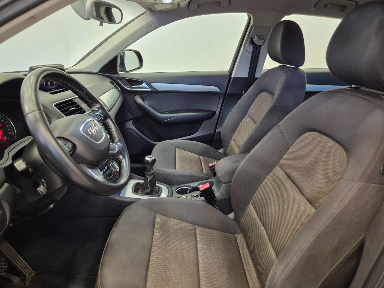 Audi Q3 2.0 tdi Business 140cv - UNIPROPRIETARIO - Sens. park. - Cruise/Lim