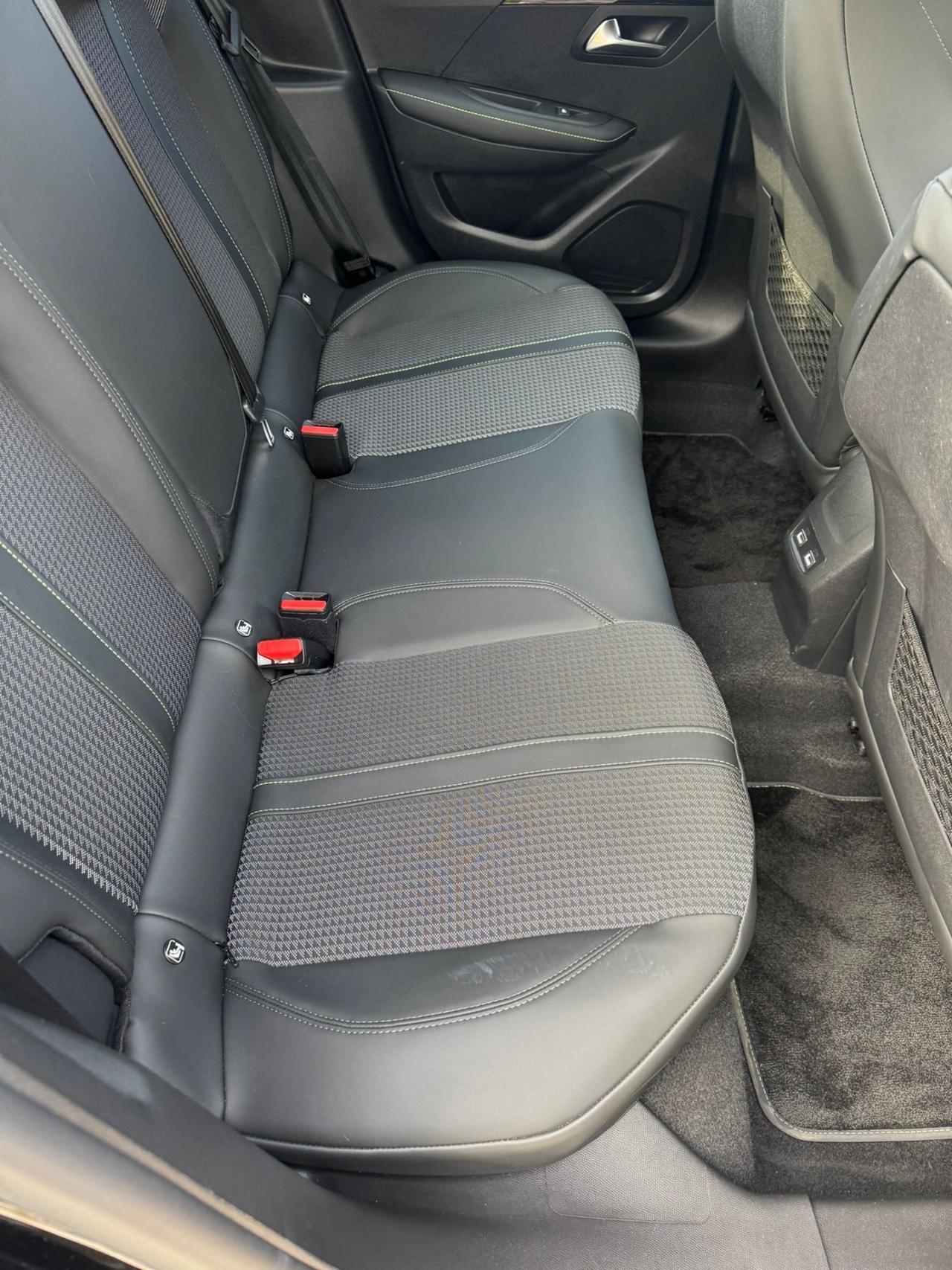 Peugeot 208 PureTech 100 Stop&Start EAT8 5 porte GT