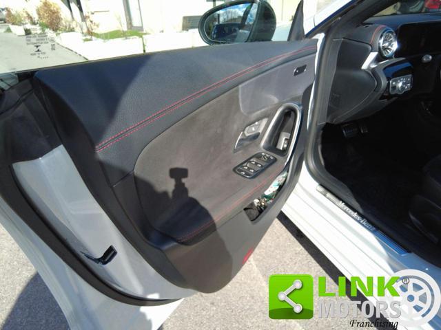 MERCEDES-BENZ CLA 220 d Automatic Shooting Brake Premium 4 matic