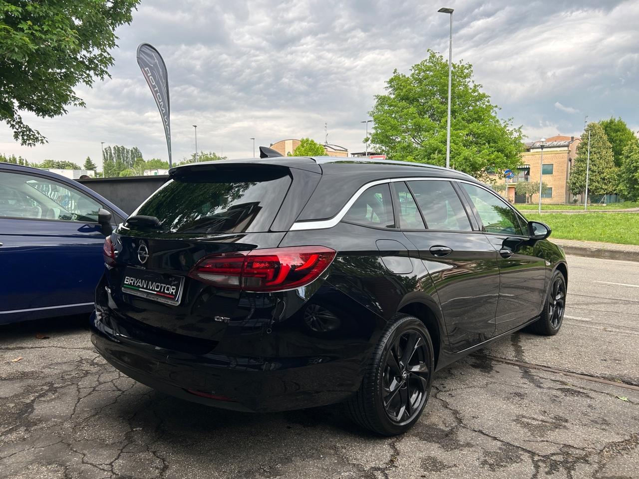 Opel Astra 1.6 BiTurbo CDTi Start&Stop Sports Tourer Innovation