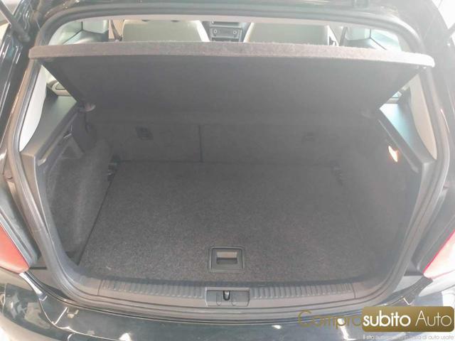 VOLKSWAGEN Polo 1.4 3 porte R-Line (Garanzia 12 Mesi)