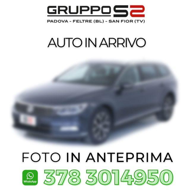 VOLKSWAGEN Passat Variant 2.0 TDI SCR EVO DSG Business Fari LED