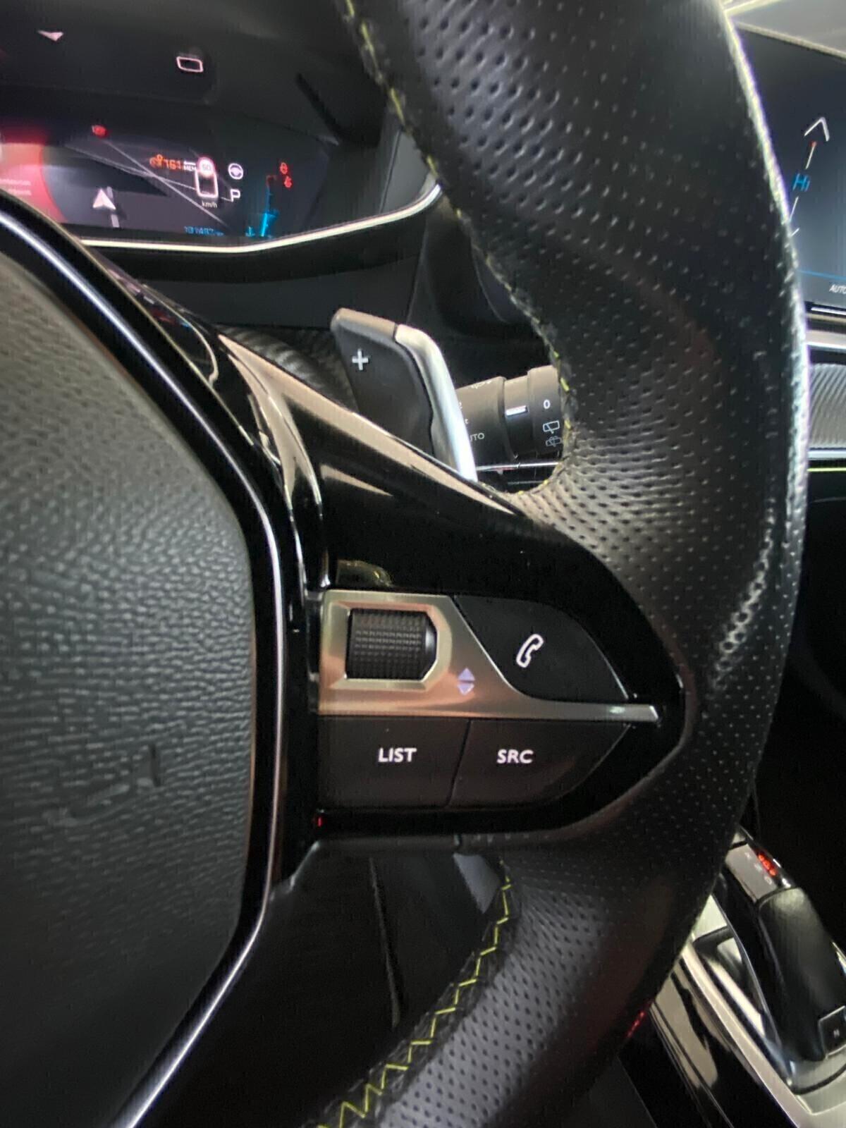 Peugeot 2008 BlueHDi 130 S&S EAT8 GT