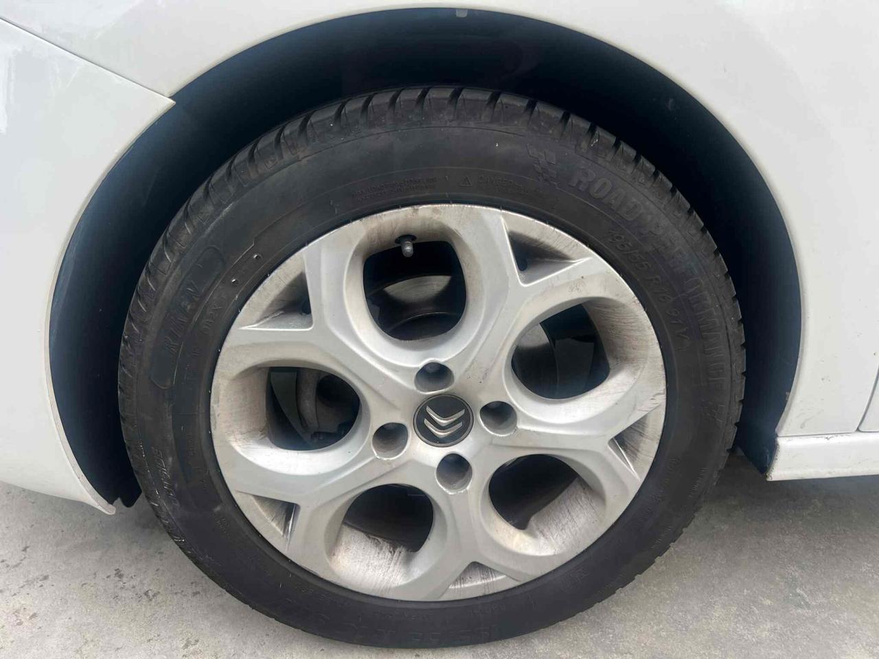 Citroen C3 BlueHDi 100 CV Exclusive