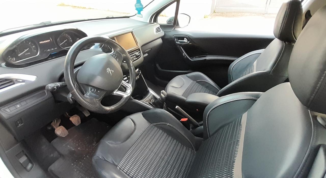 Peugeot 208 1.2 VTi 82 CV 3 porte Allure