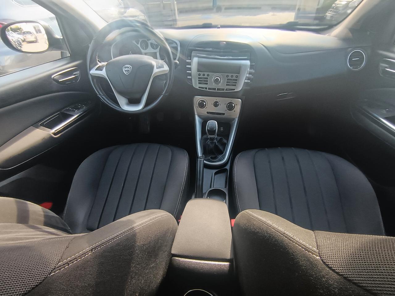 Lancia Delta 1.4 T-Jet 120 CV Silver Ecochic GPL