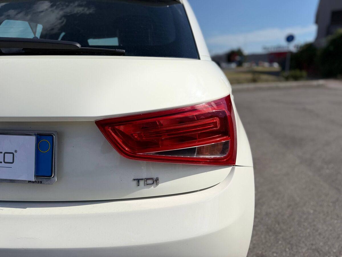 Audi A1 1.6 tdi Ambition 90cv