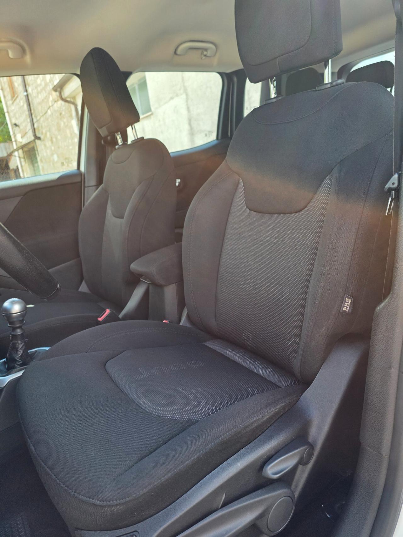 Jeep Renegade 1.6 Mjt 120 CV Longitude
