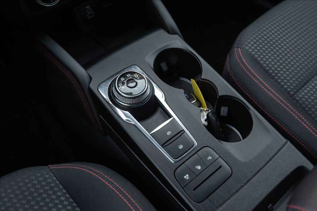 FORD Kuga 2.5 full hybrid ST-Line 2wd 190cv cvt del 2022