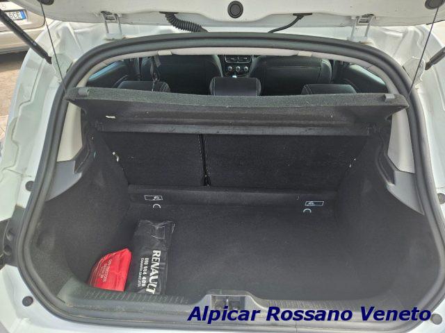 RENAULT Clio dCi 8V 90 CV 5 porte Moschino Intens