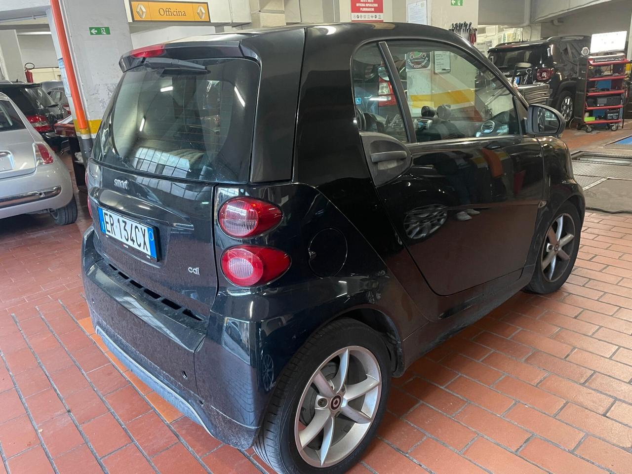 Smart ForTwo 800 40 kW coupé passion cdi