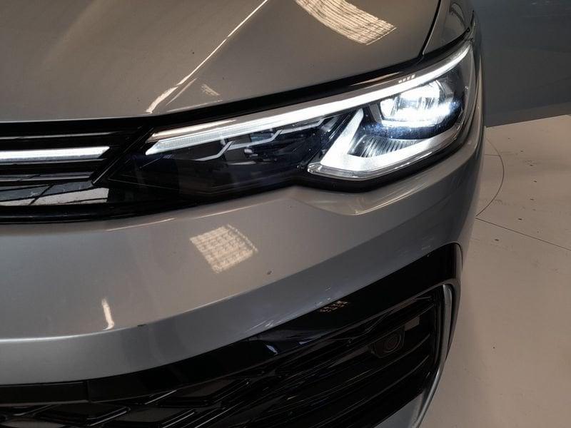 Volkswagen Golf 2.0 TDI SCR 110KW R-Line DSG