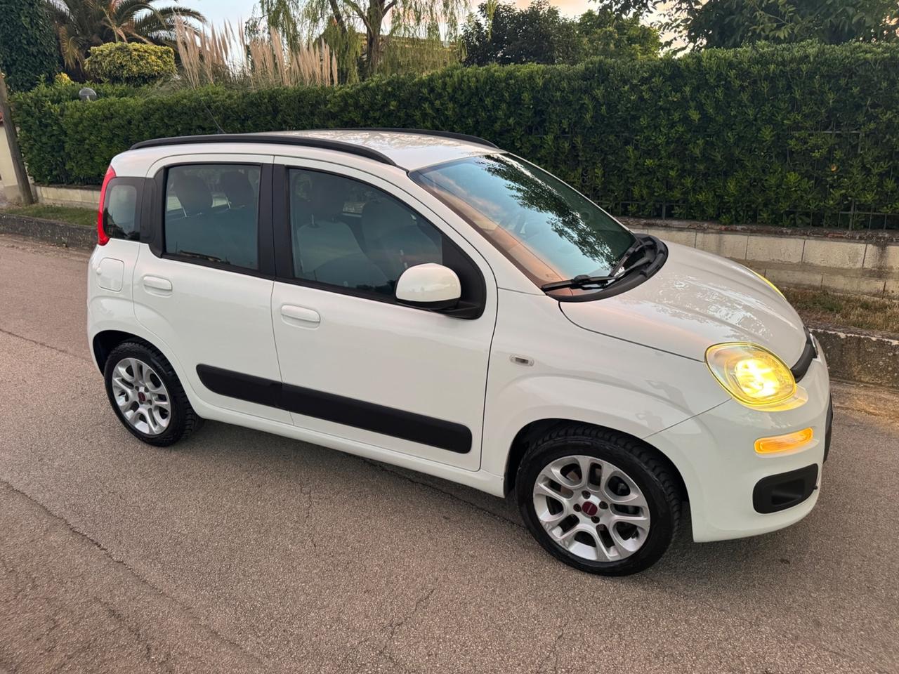 Fiat Panda 1.3 MJT S&S 75 cv LOUNGE