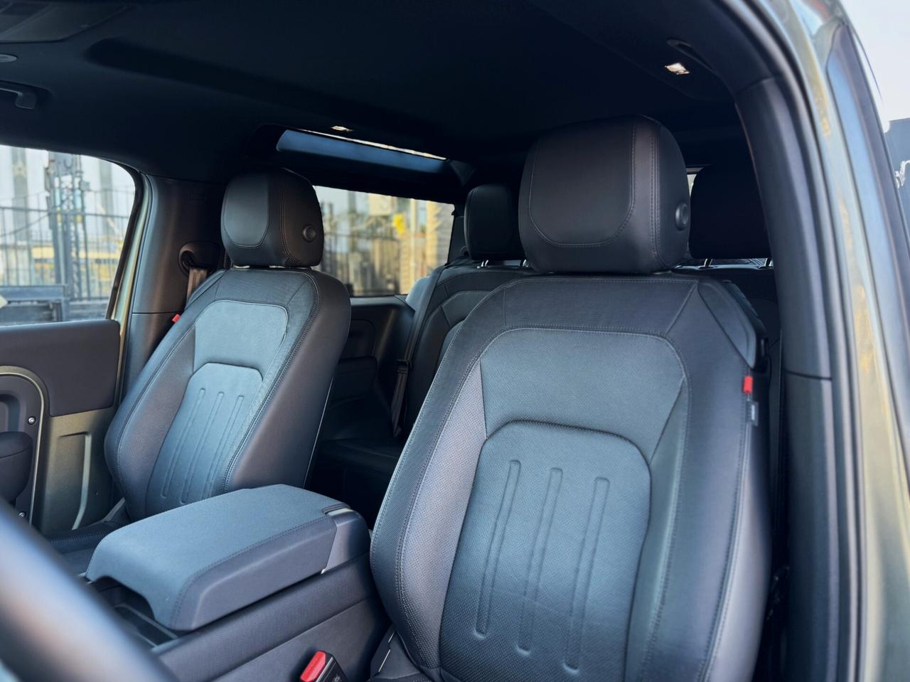 Land Rover Defender 90 3.0d i6 MHEV X-Dynamic S 200CV