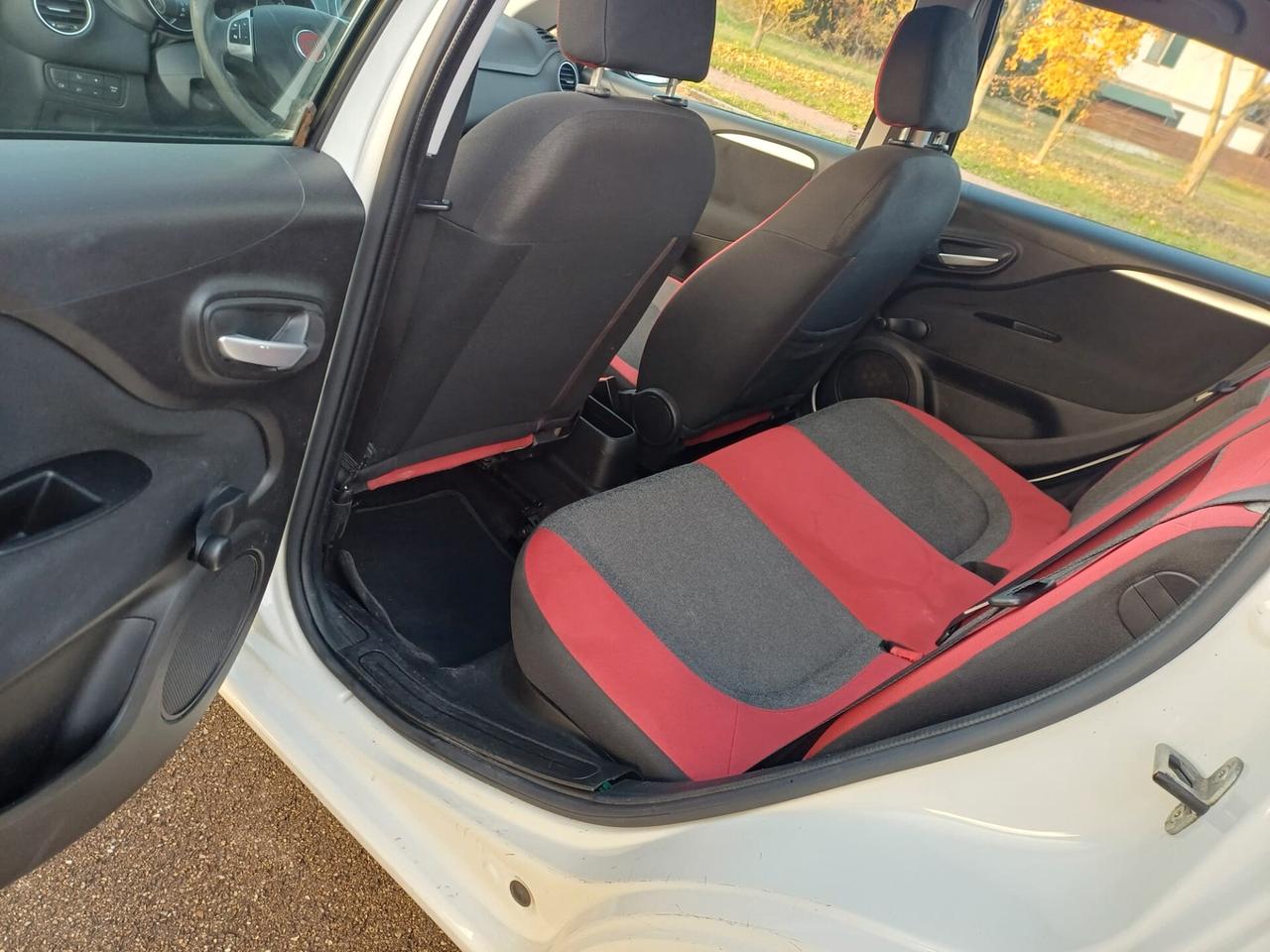 Fiat Punto 1.4 8V 5 porte Natural Power Easy