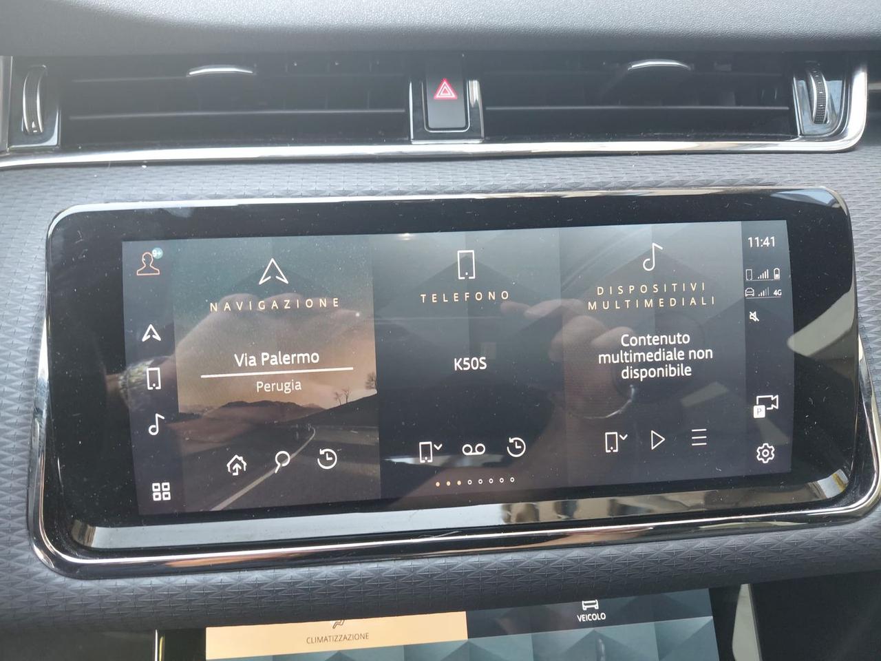 Land Rover Range Rover Evoque R-Dynamic SE #11463