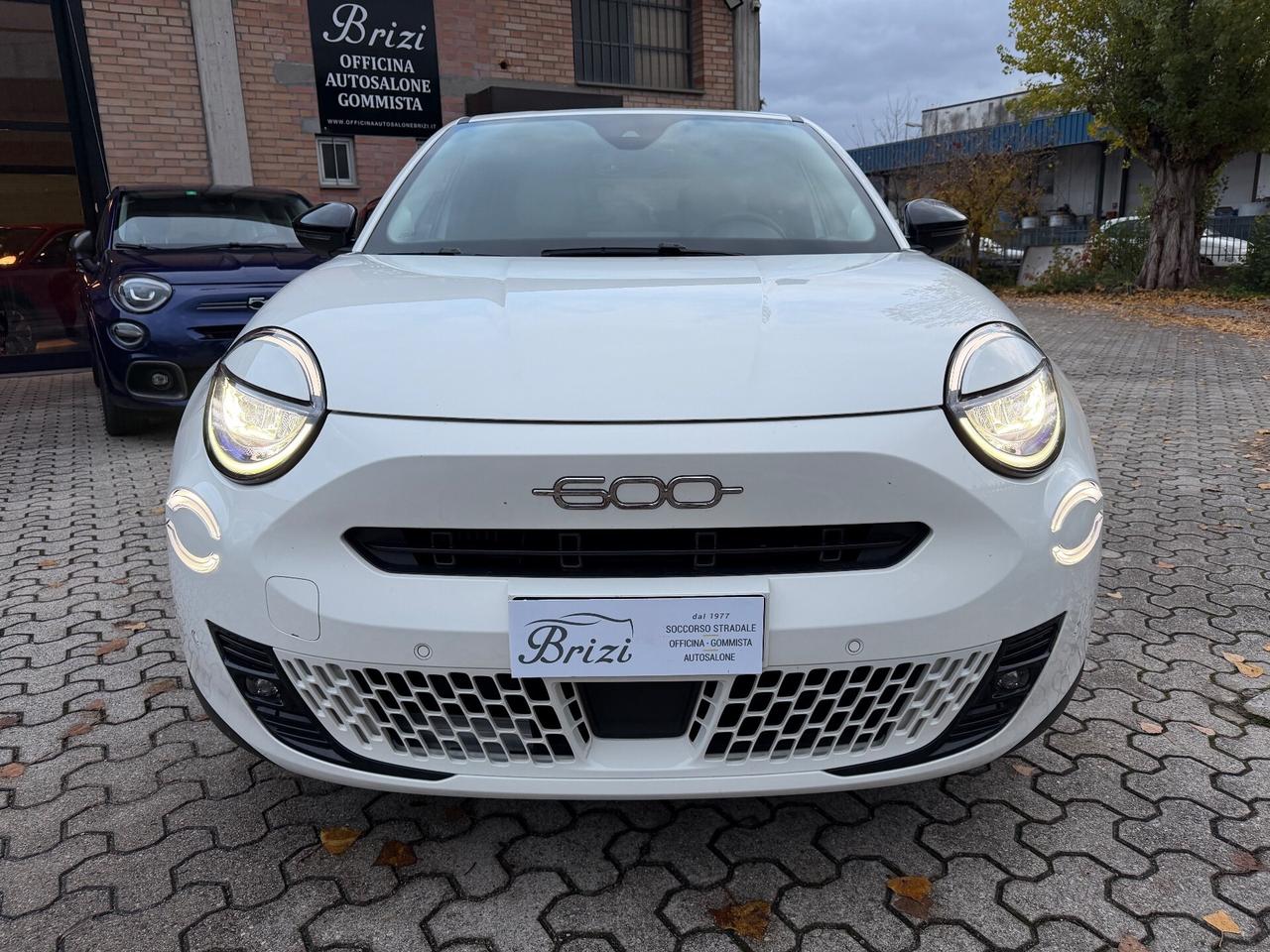 Fiat 600 Hybrid 100 CV DCT MHEV La Prima