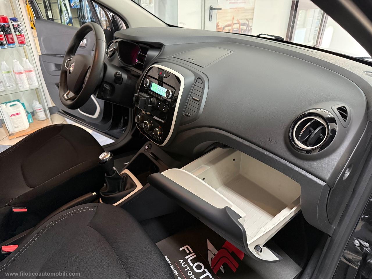 RENAULT Captur dCi 8V 90 CV Life BLUETOOTH - TAGLIANDATA