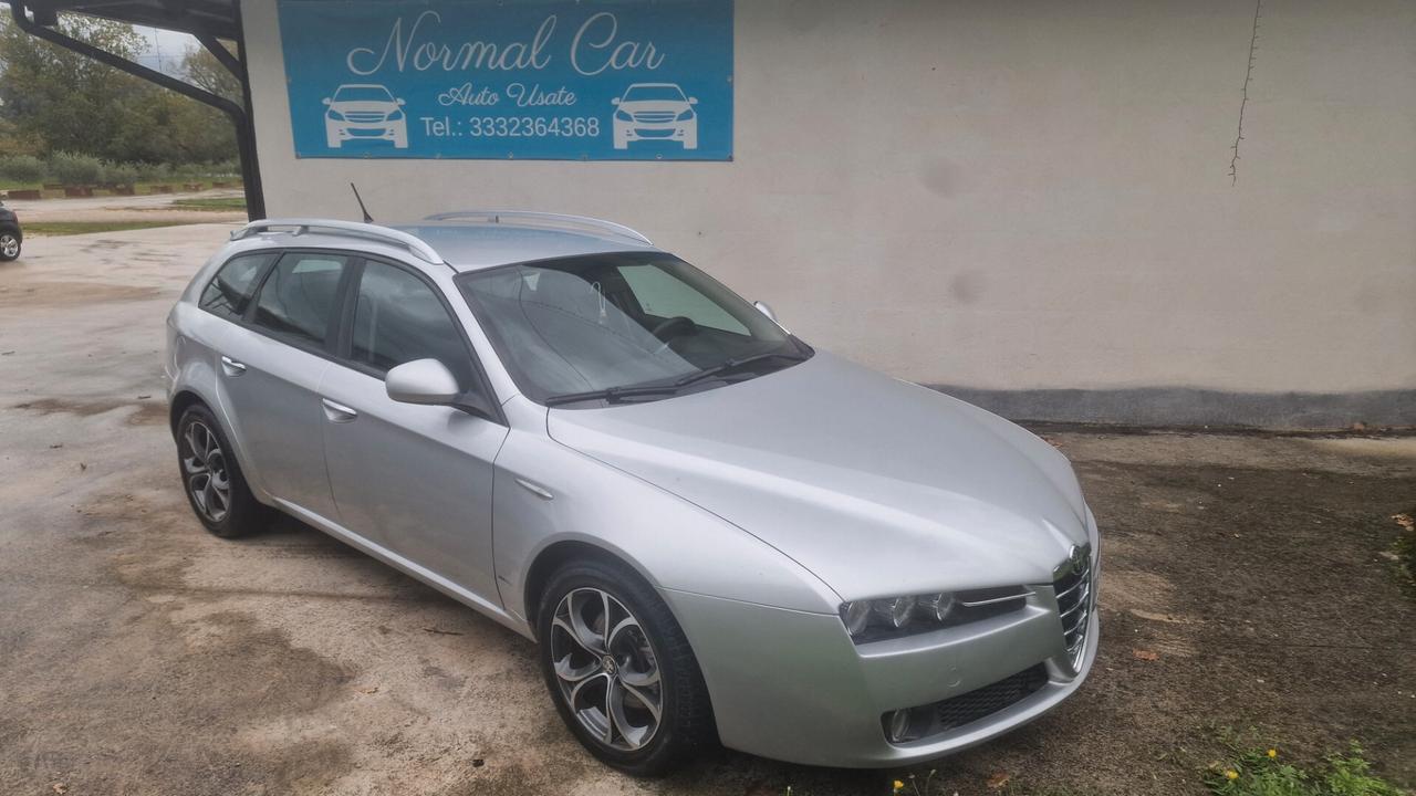 Alfa Romeo 159 1.9 JTDm Sportwagon Distinctive