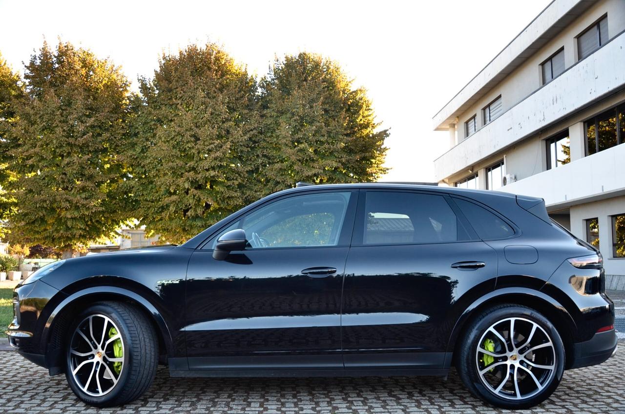 PORSCHE CAYENNE 3.0 E-HYBRID PHEV PLUG-IN 462cv TIPTRONIC, PERFETTE CONDIZIONI, SERVICE PORSCHE, UFF ITALIANA, TETTO, HI-FI BOSE, SPORT CHRONO, FARI LED, RETROCAMERA, 21", PERMUTE