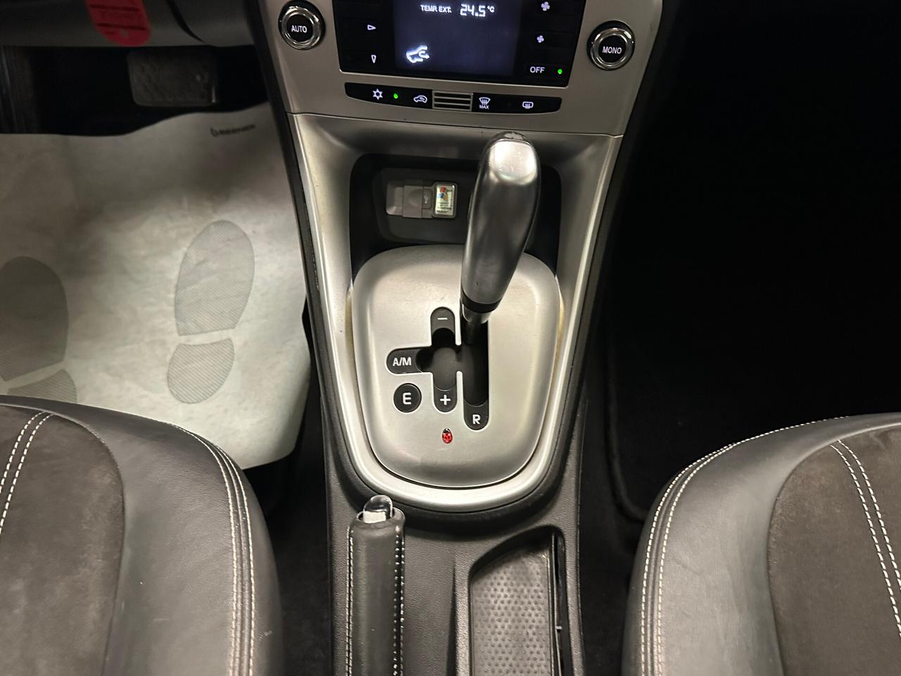 Lancia Delta 1.6 MJT 120 CV Selectronic Platino - 2009