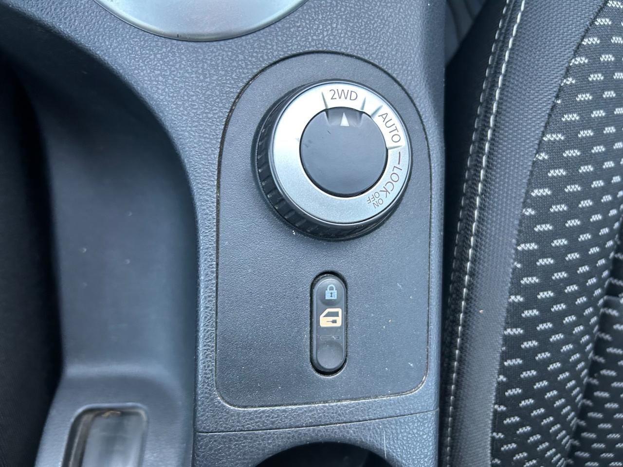 Nissan Qashqai 2.0 dCi DPF 4WD Automatico