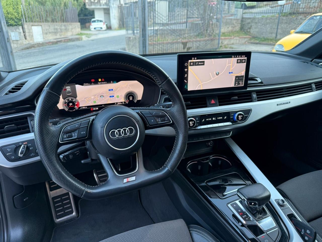 Audi A4 40 TDI quattro S tronic S line