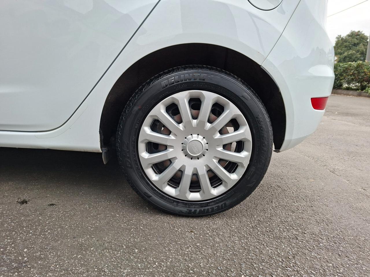 Ford Fiesta Plus 1.2 82 CV 5 porte