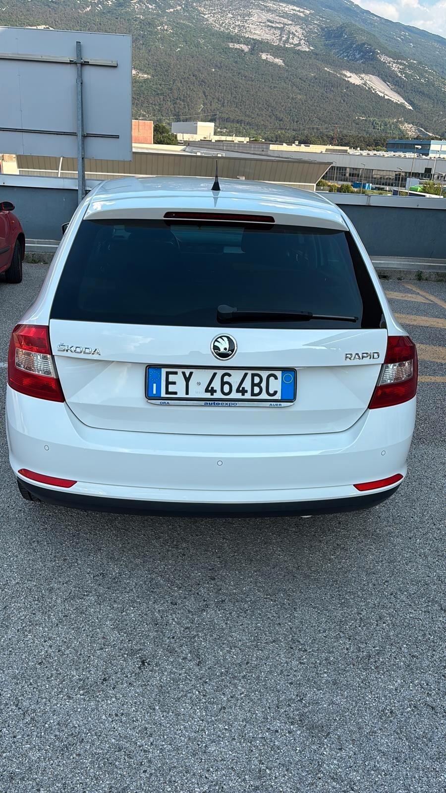 Skoda Rapid 1.6 TDI CR 90 CV DSG Ambition