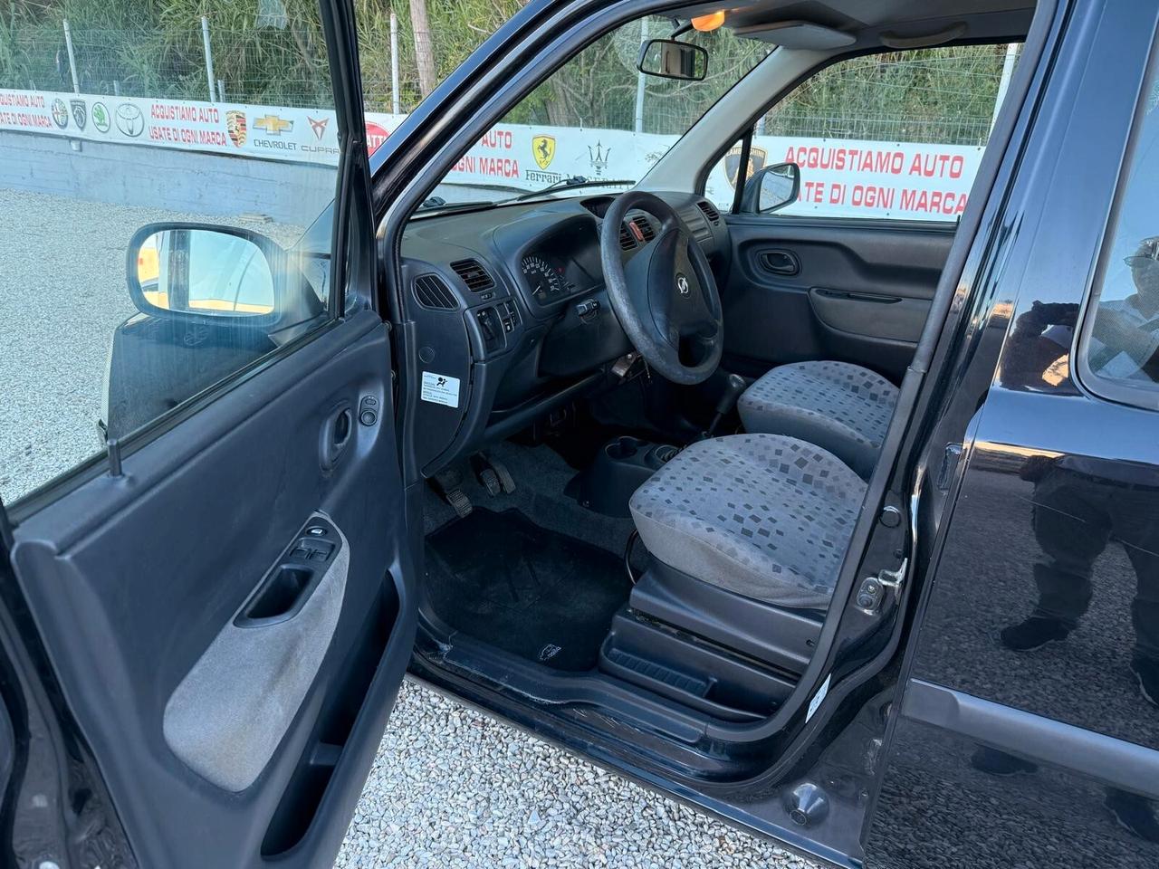 Opel Agila 1.0 12V Cosmo