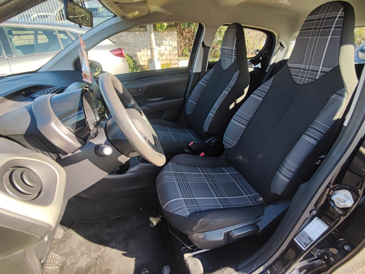 Peugeot 108 VTi 68 5 porte Allure