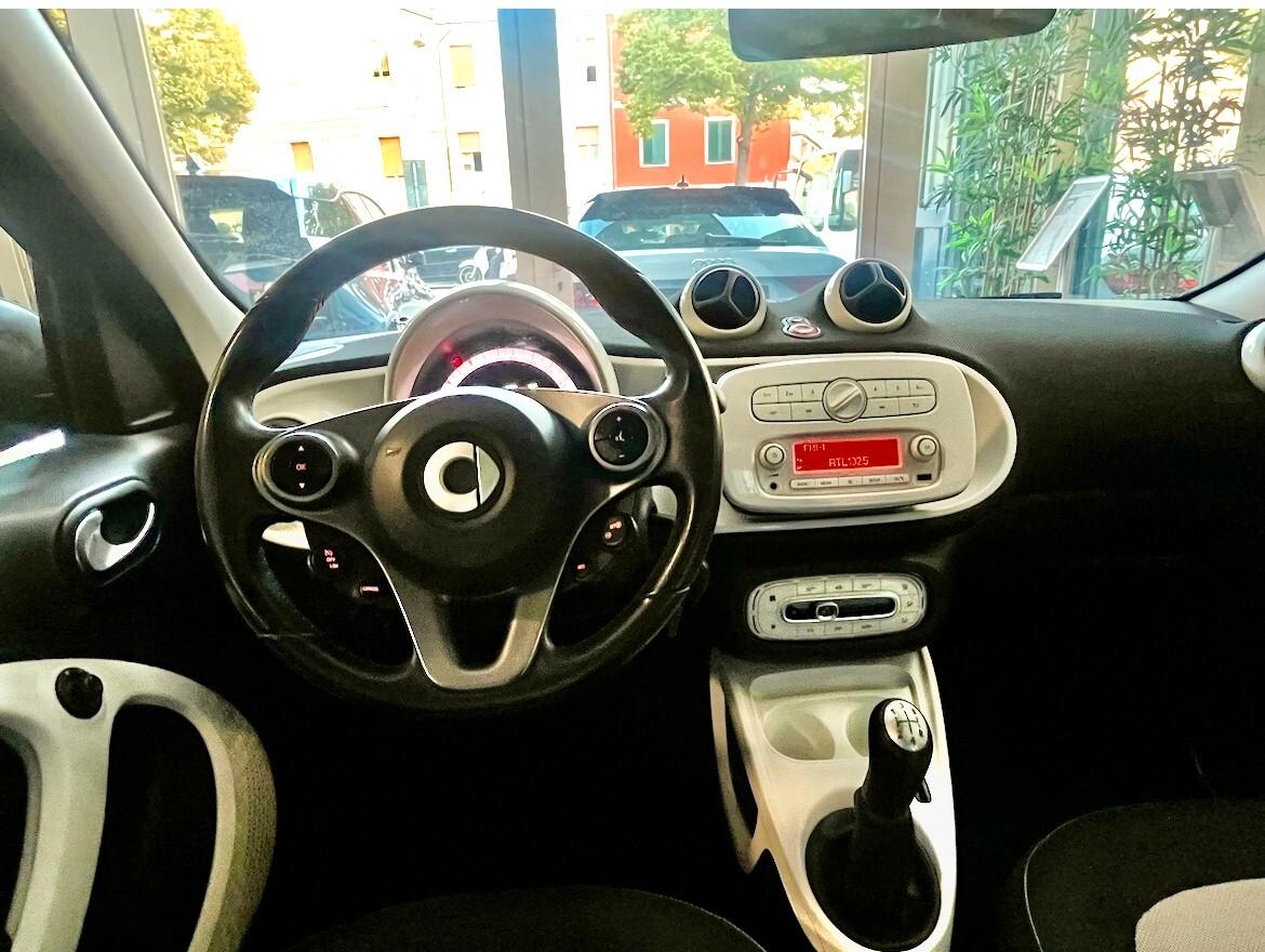 SMART FOR FOUR 1.0 PASSION TETTO PANORAMICO OK NEOPATENTATI