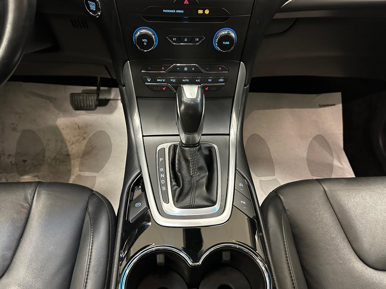 Ford Edge 2.0 TDCI 210 CV AWD Powershift Titanium 2016